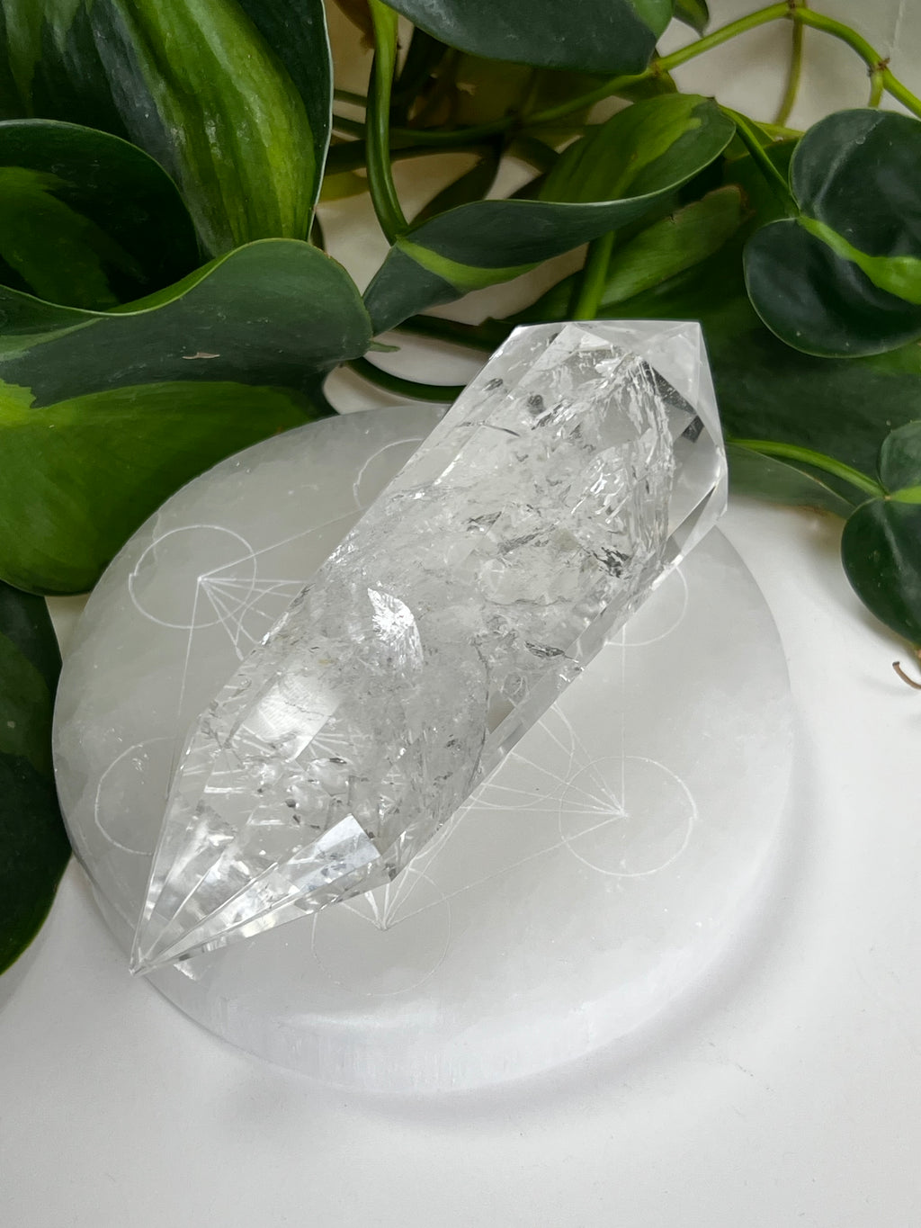 Vogel Cut Quartz Wand