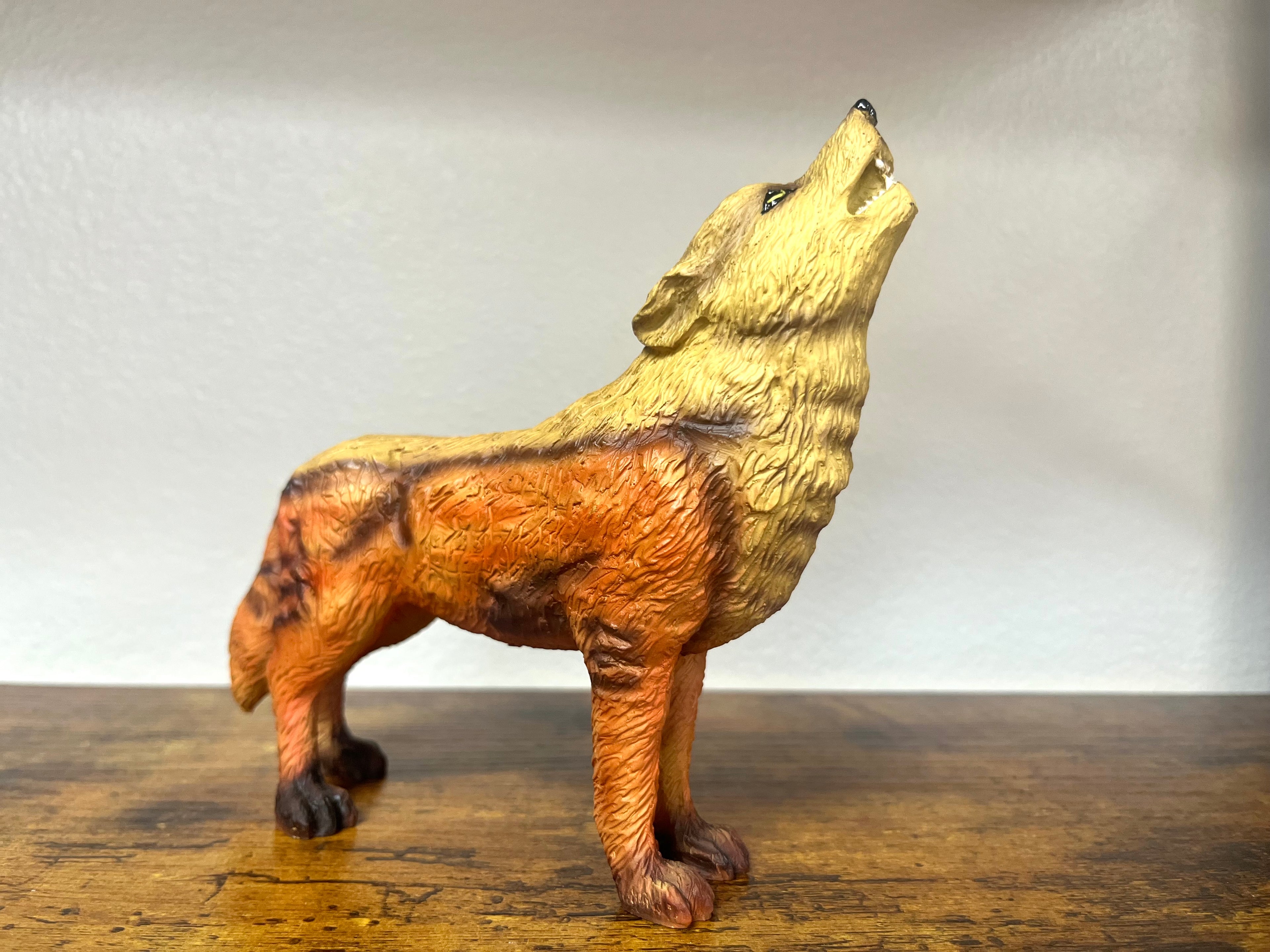 Wolf Figures