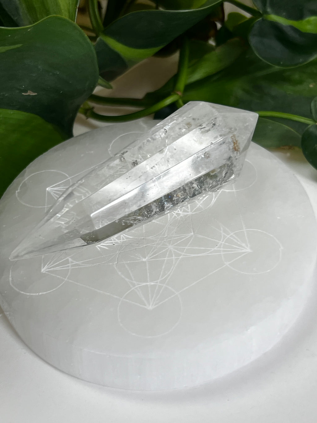 Vogel Cut Quartz Wand