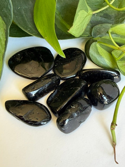 Tumbled Tourmaline Black Smooth
