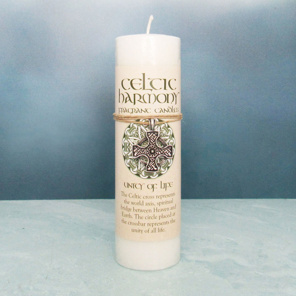 Celtic Harmony Unity of Life fragrant candle with pewter pendant