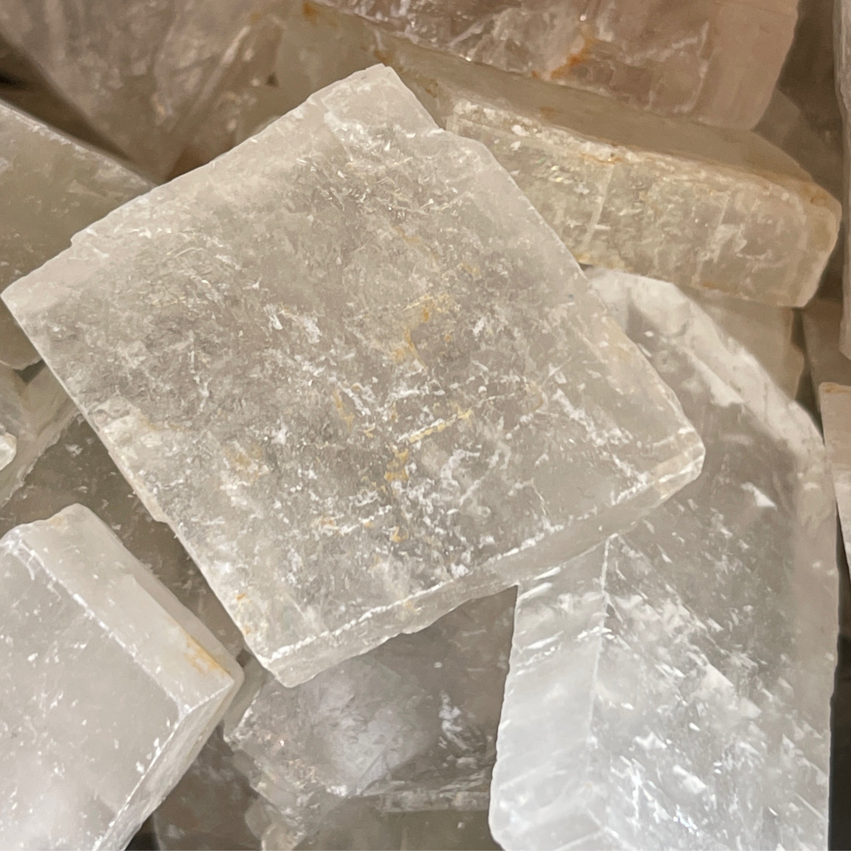 Tumbled Calcite Clear