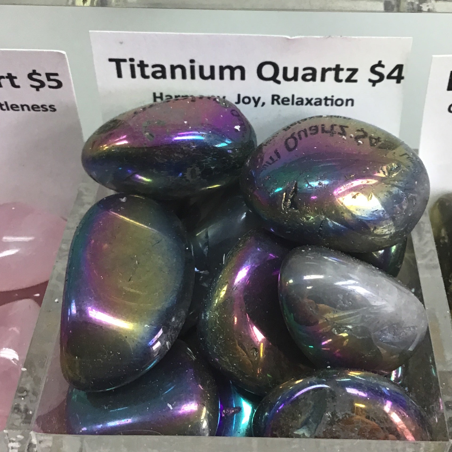 Tumbled Quartz Titanium